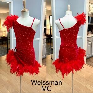 Red feather costume CM